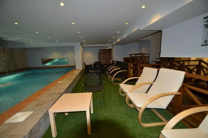 Palm Beach Villa Yidda